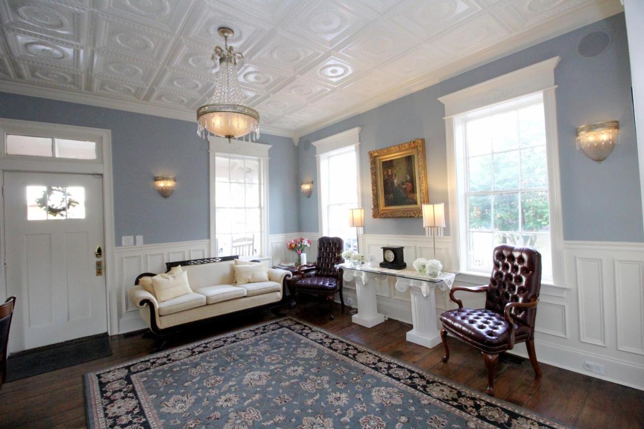 The Dahlonega Square Hotel — photo 9