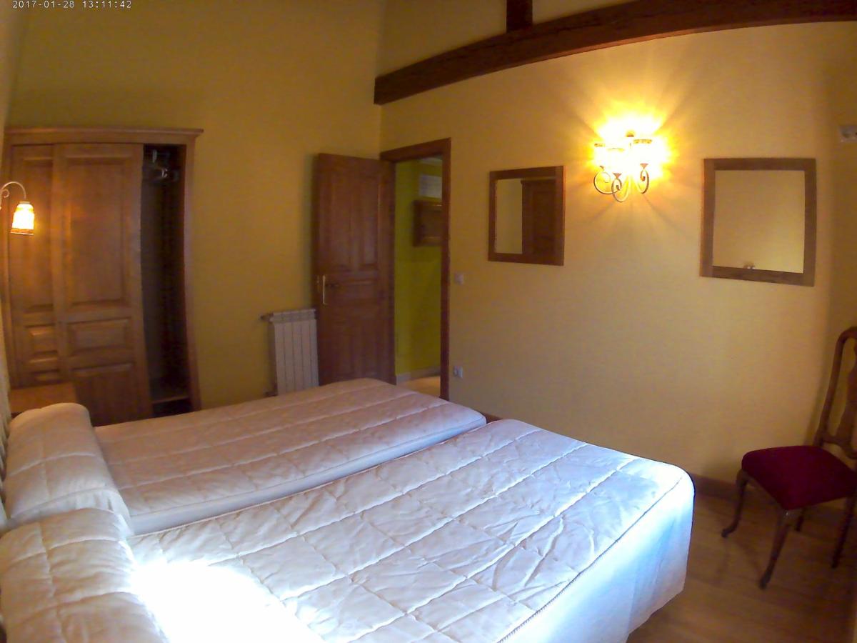 Apartamentos Casa Celia (España La Vega) - Booking.com
