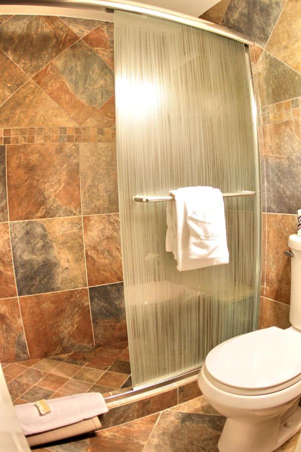 Gulfstream Motor Inn — photo 8