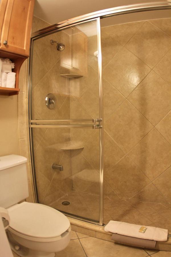 Gulfstream Motor Inn — photo 17