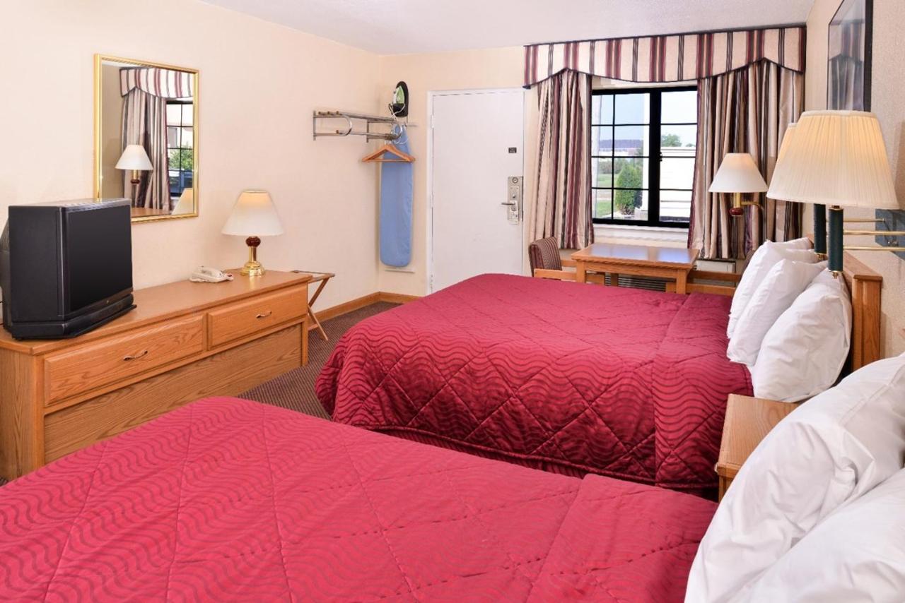 Executive Inn — photo 2