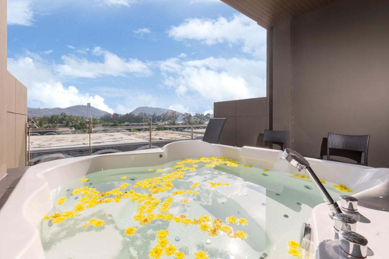 The Charm Resort Phuket - 4