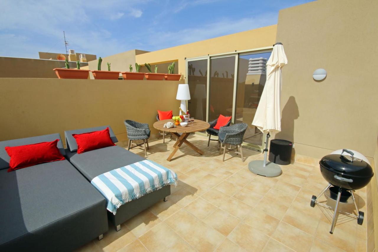 LA PERLA, superb luxury duplex, private roof terrace, ocean ...