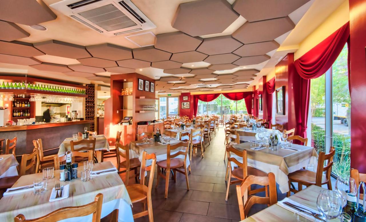 The Quadrant Apartments - 4