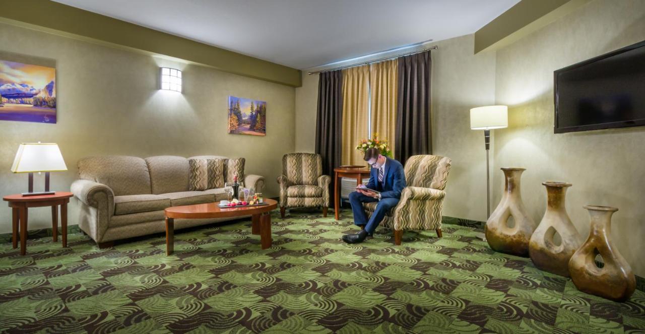 Deerfoot Inn and Casino photo