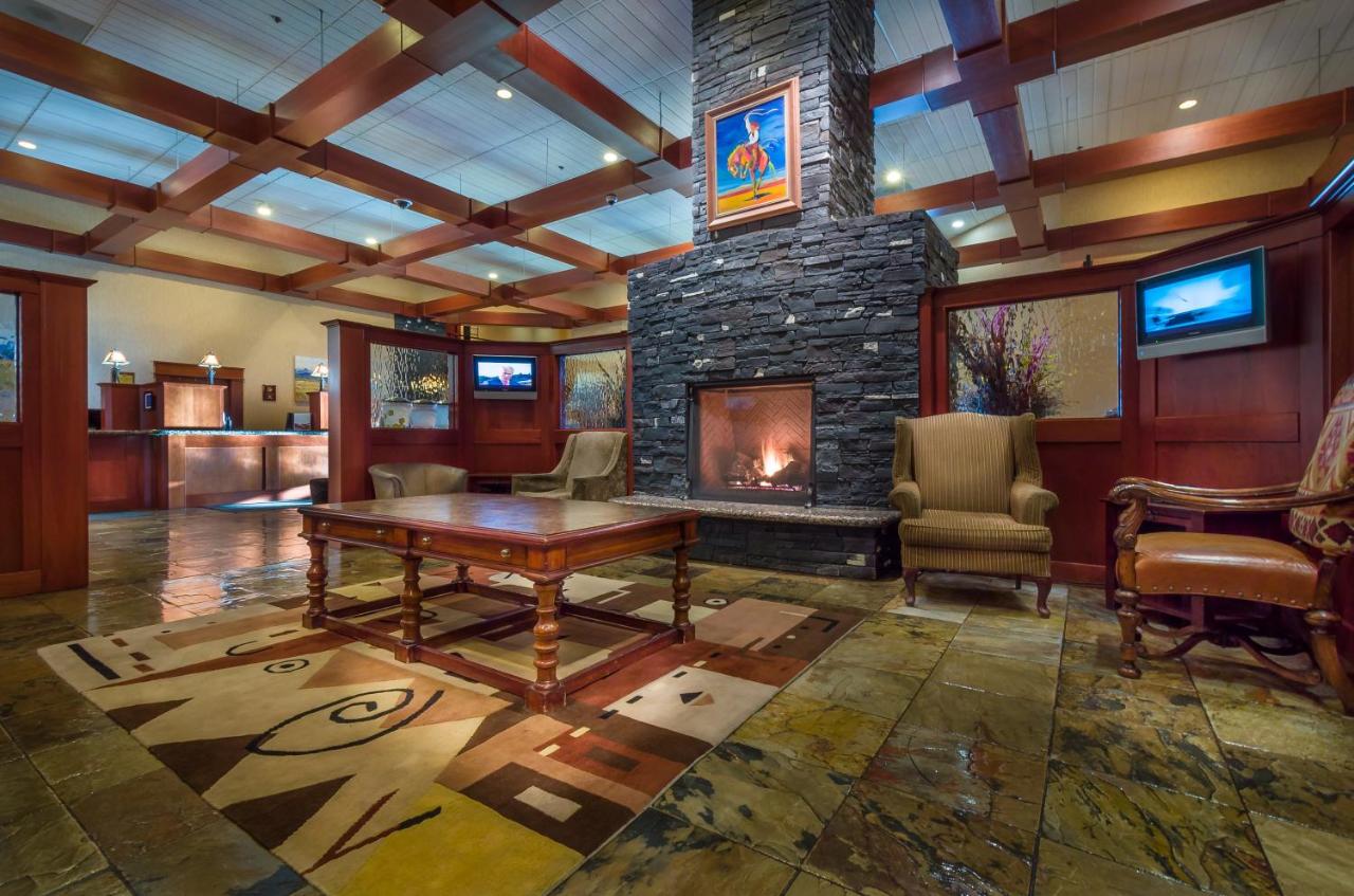 Deerfoot Inn and Casino photo