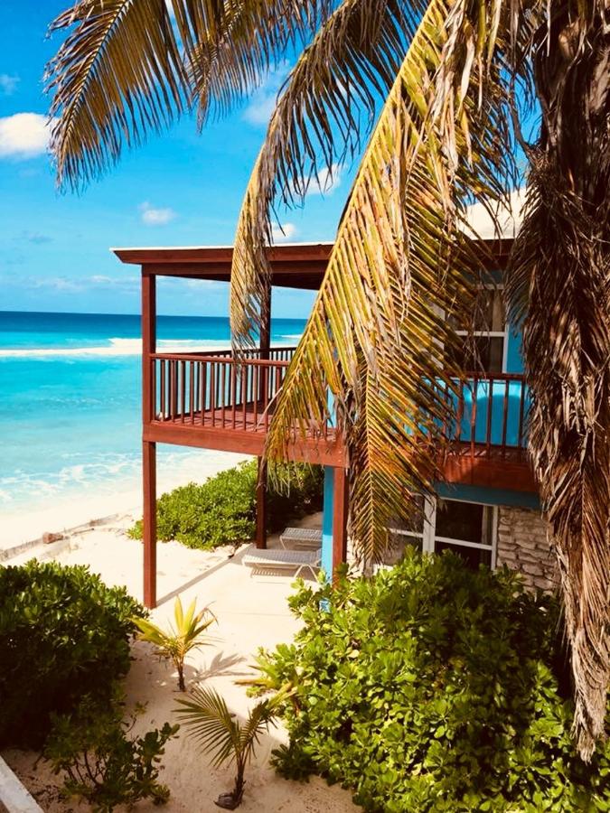 Beach: The Sands Hotel