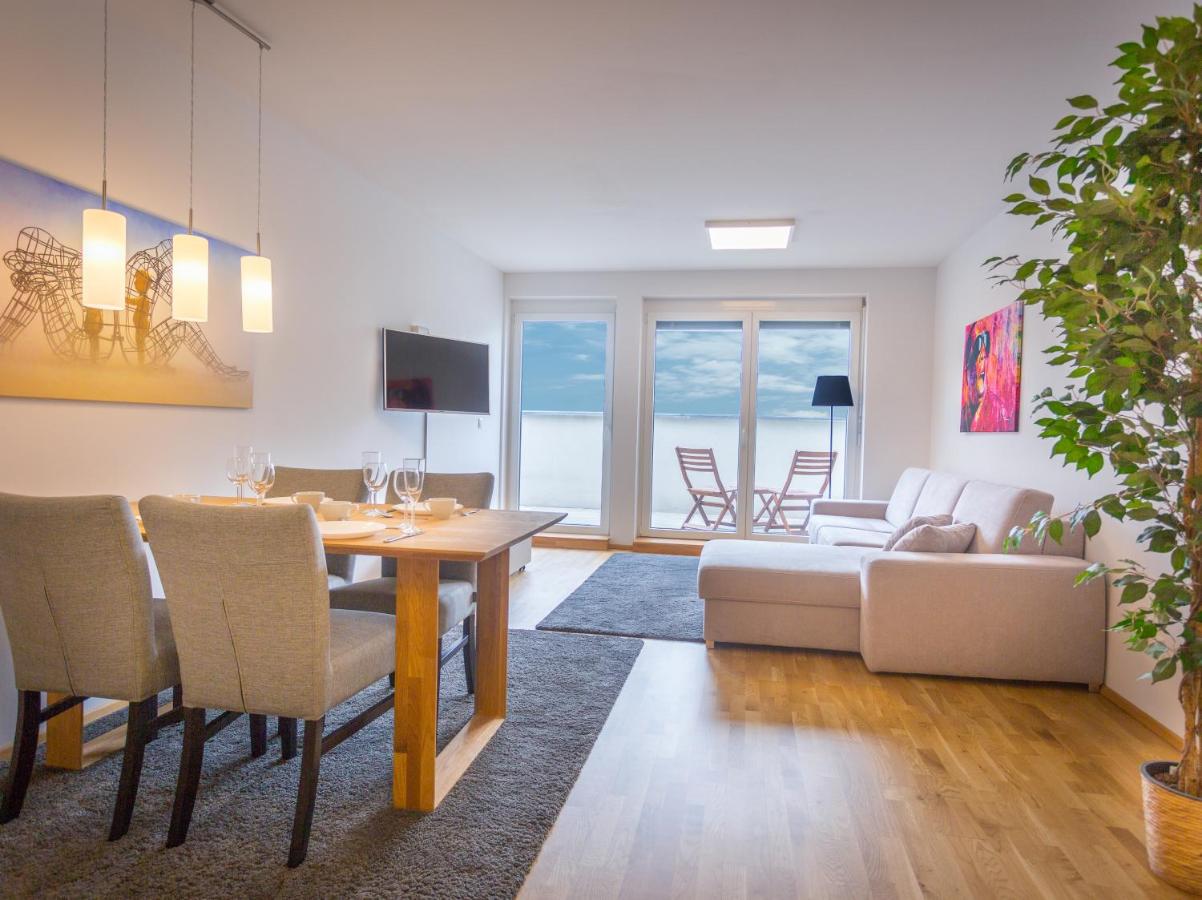 SKY9 Penthouse Apartments photo