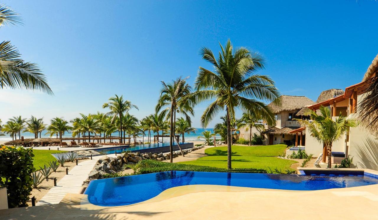 Las Palmas Luxury Villas photo