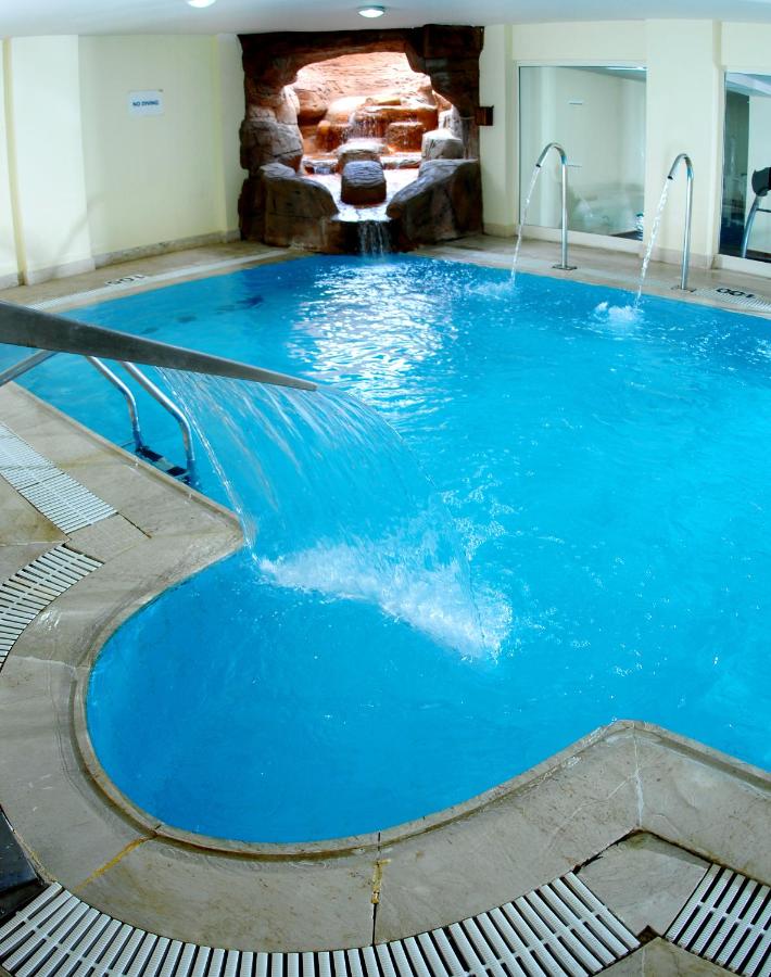 Parrotel Aqua Park Resort photo