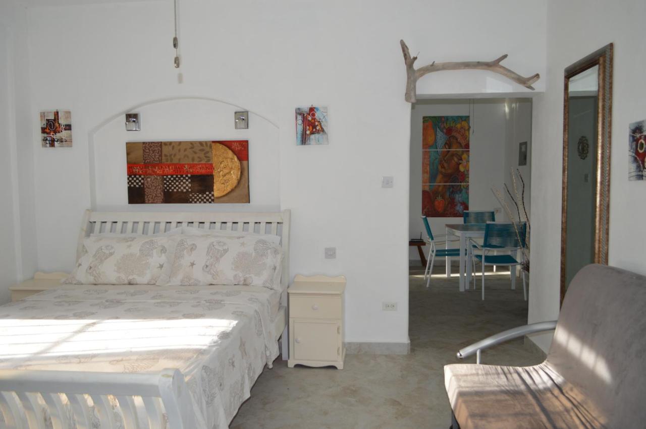 Frangipani Apartment photo