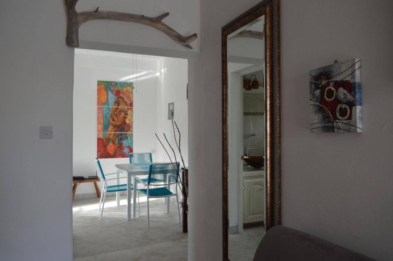 Frangipani Apartment photo