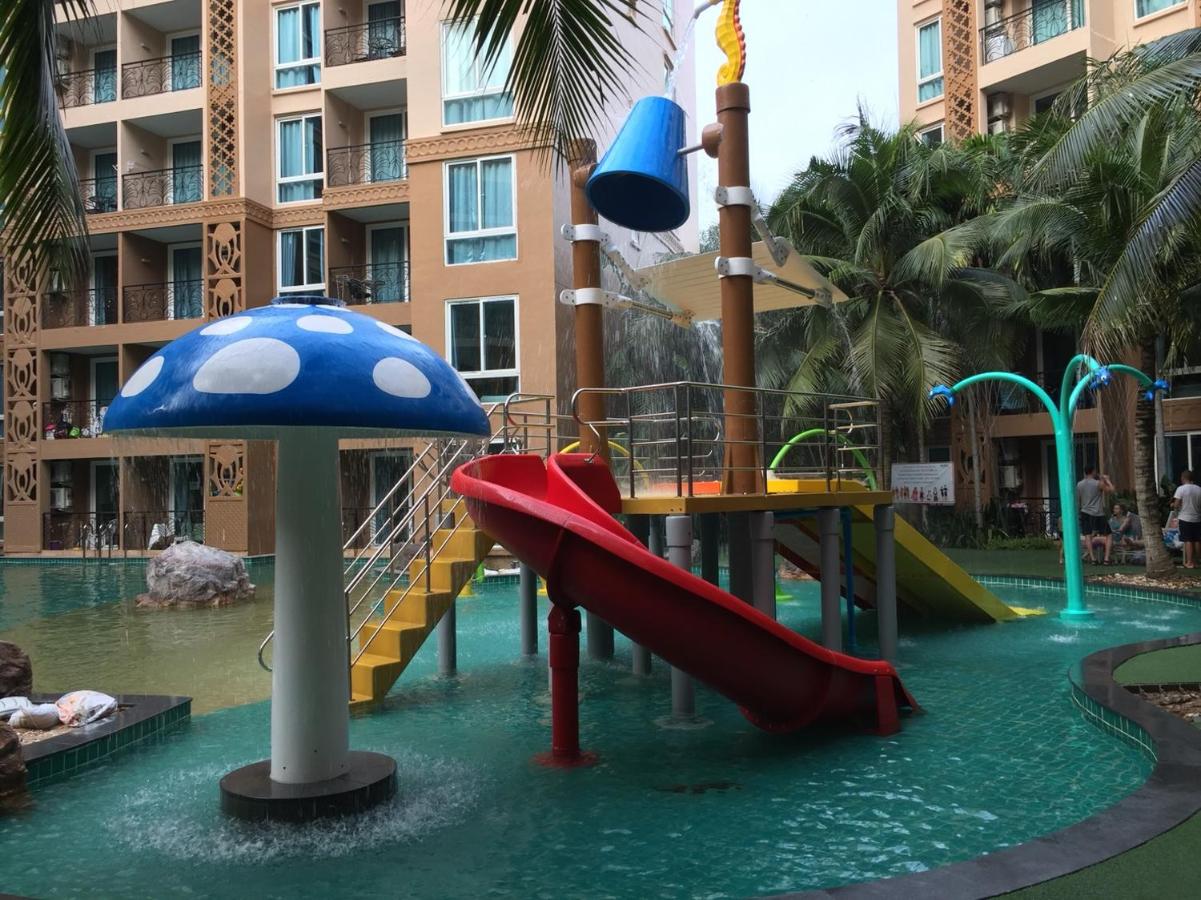 Water park: Atlantis Condo Resort Jomtien TLH