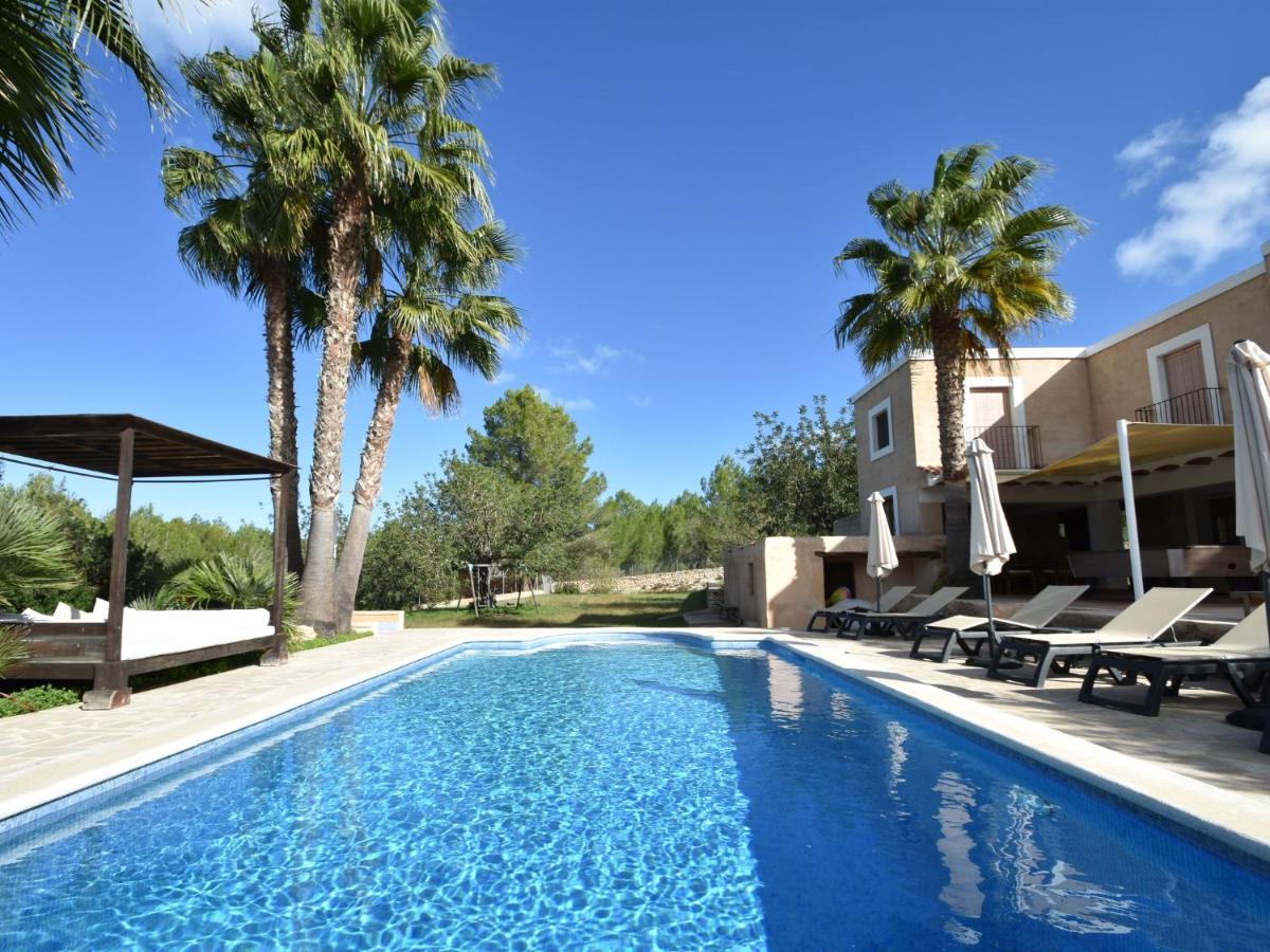 Beautiful Mansion in San Rafael with Jacuzzi, Sant Rafael ...