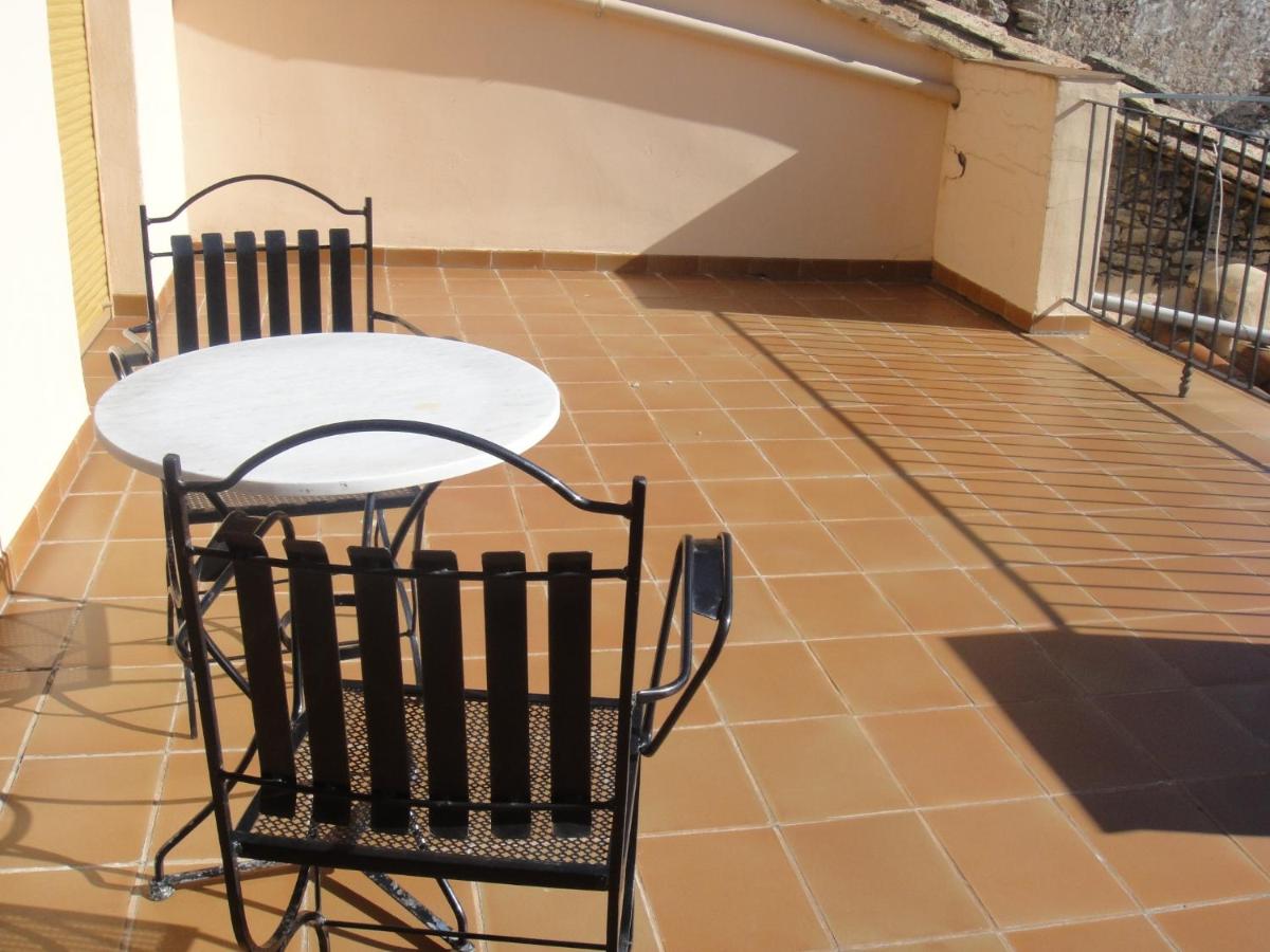 Country House Casa Folch, Castellfort, Spain - Booking.com