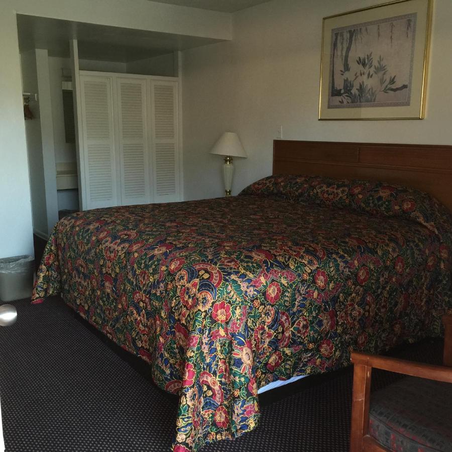 Valley Motel — photo 11