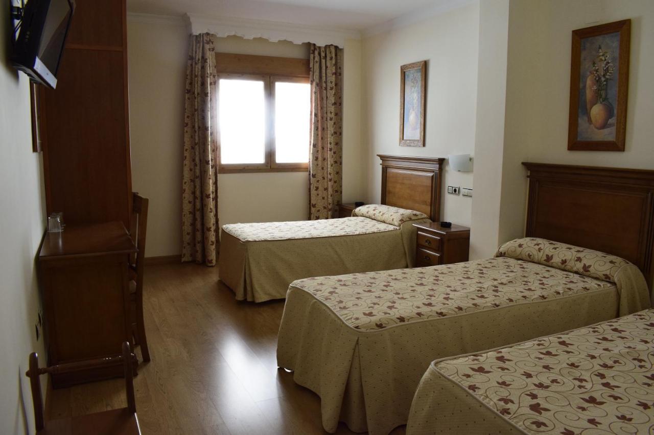 Hotel La Higuera (Spanje Güéjar-Sierra) - Booking.com