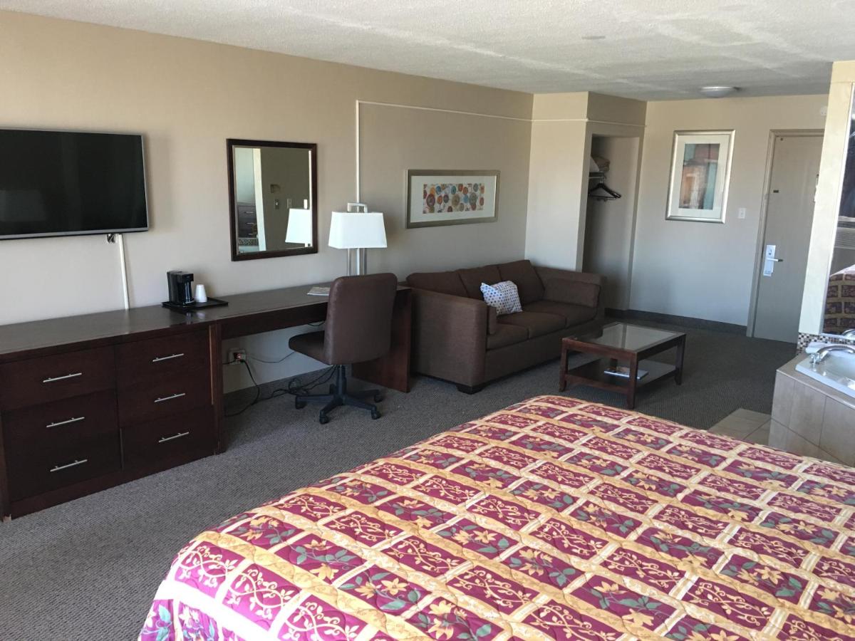 Allen Park Motor Lodge — photo 23