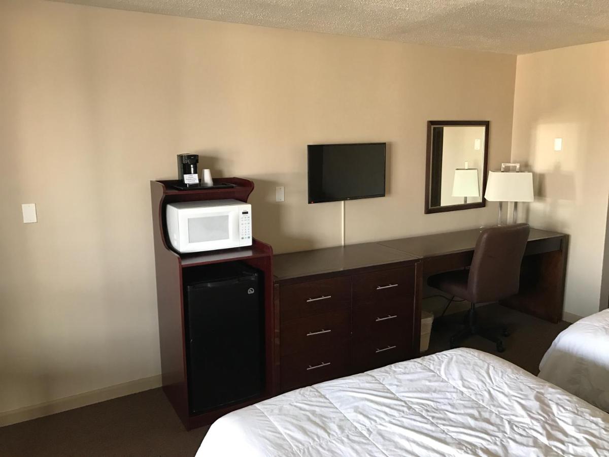 Allen Park Motor Lodge — photo 24