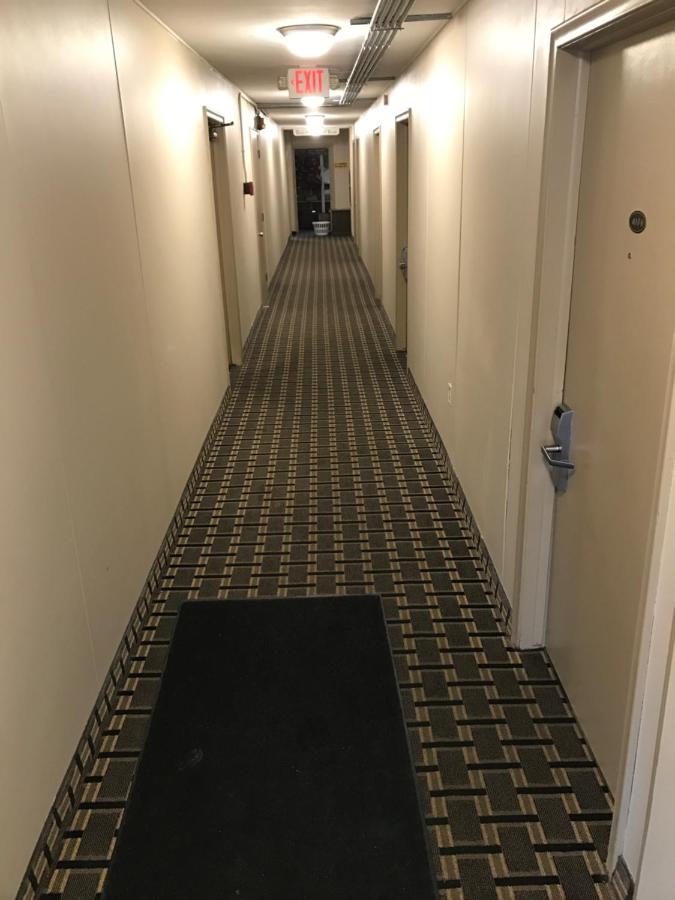 Allen Park Motor Lodge — photo 21