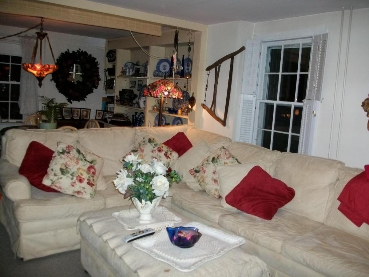 A Meadow House B & B — photo 9