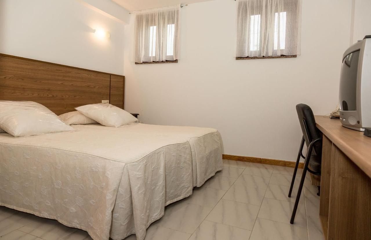 Apartment Viviendas de Uso Turístico, Porto do Son, Spain ...