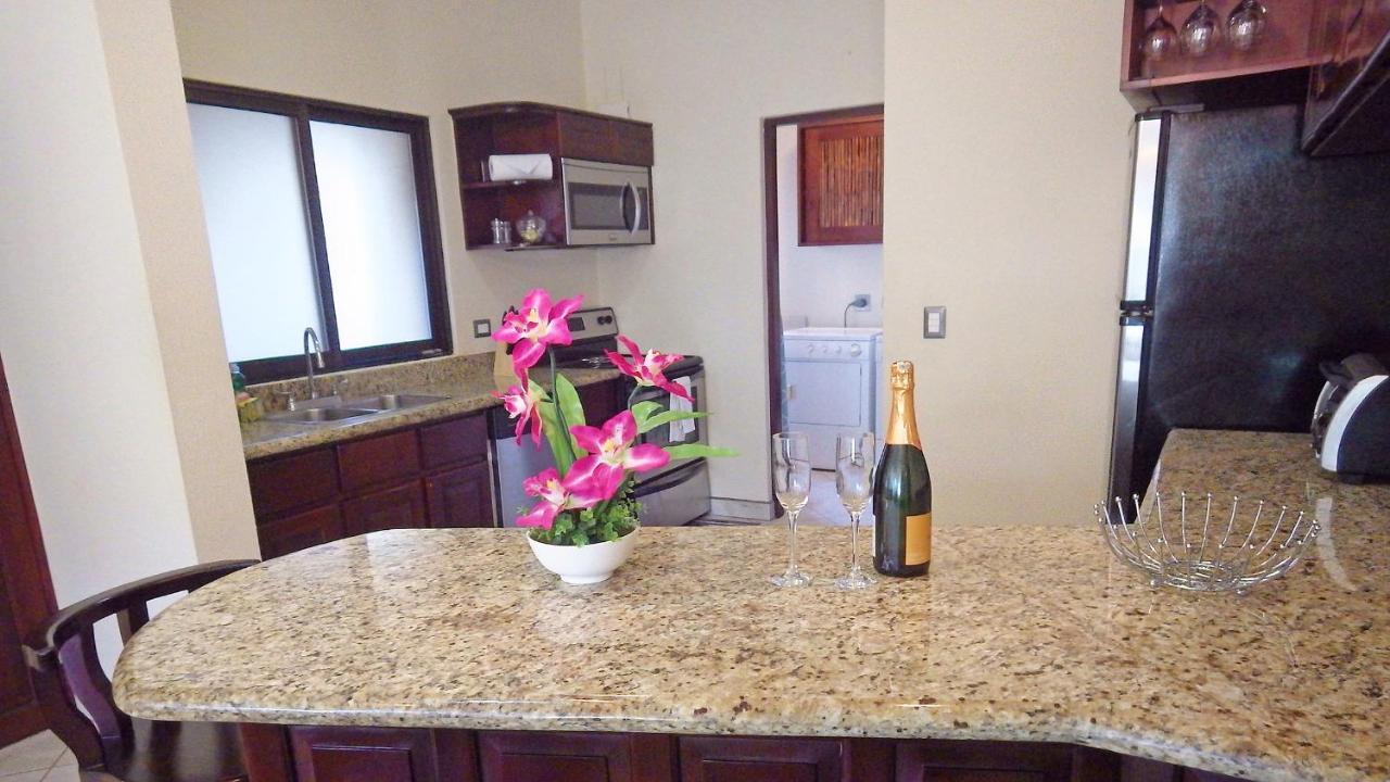 The Oaks Tamarindo Pool Front Condominiums fast wifi photo