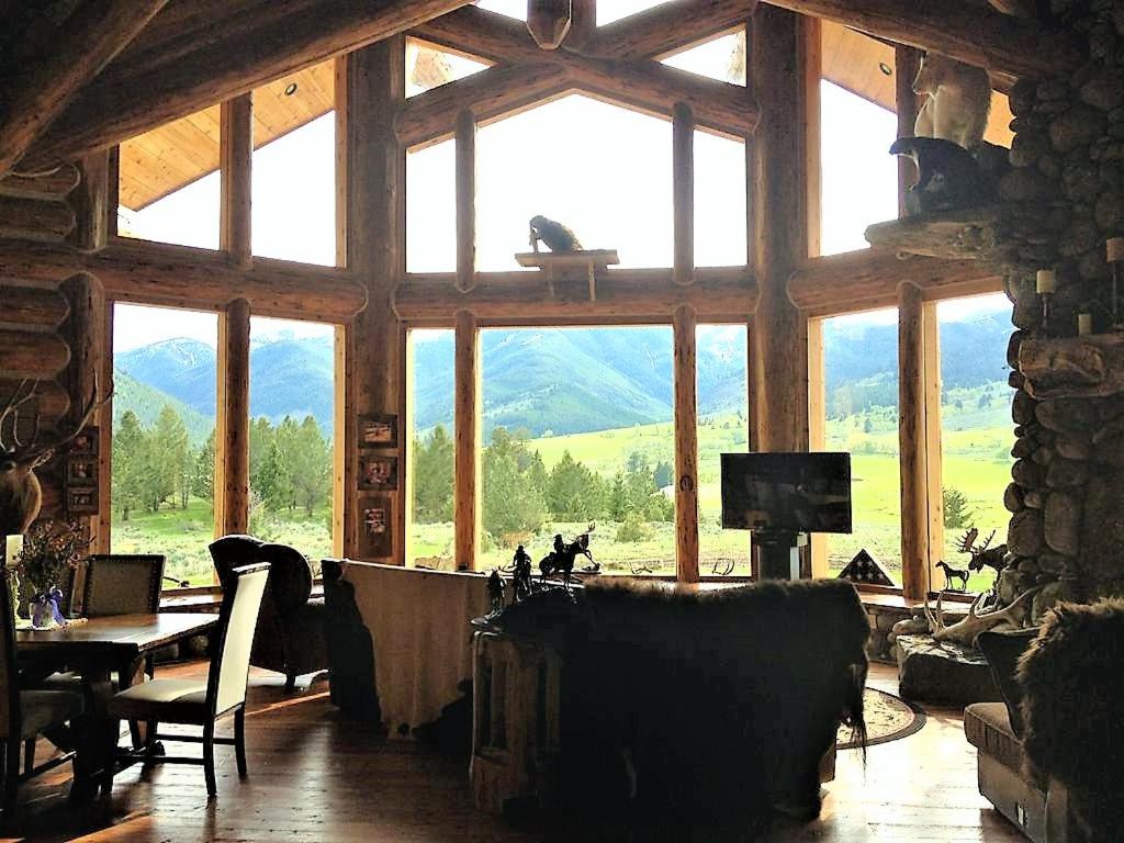McDonald Lodge and Cabins — photo 12