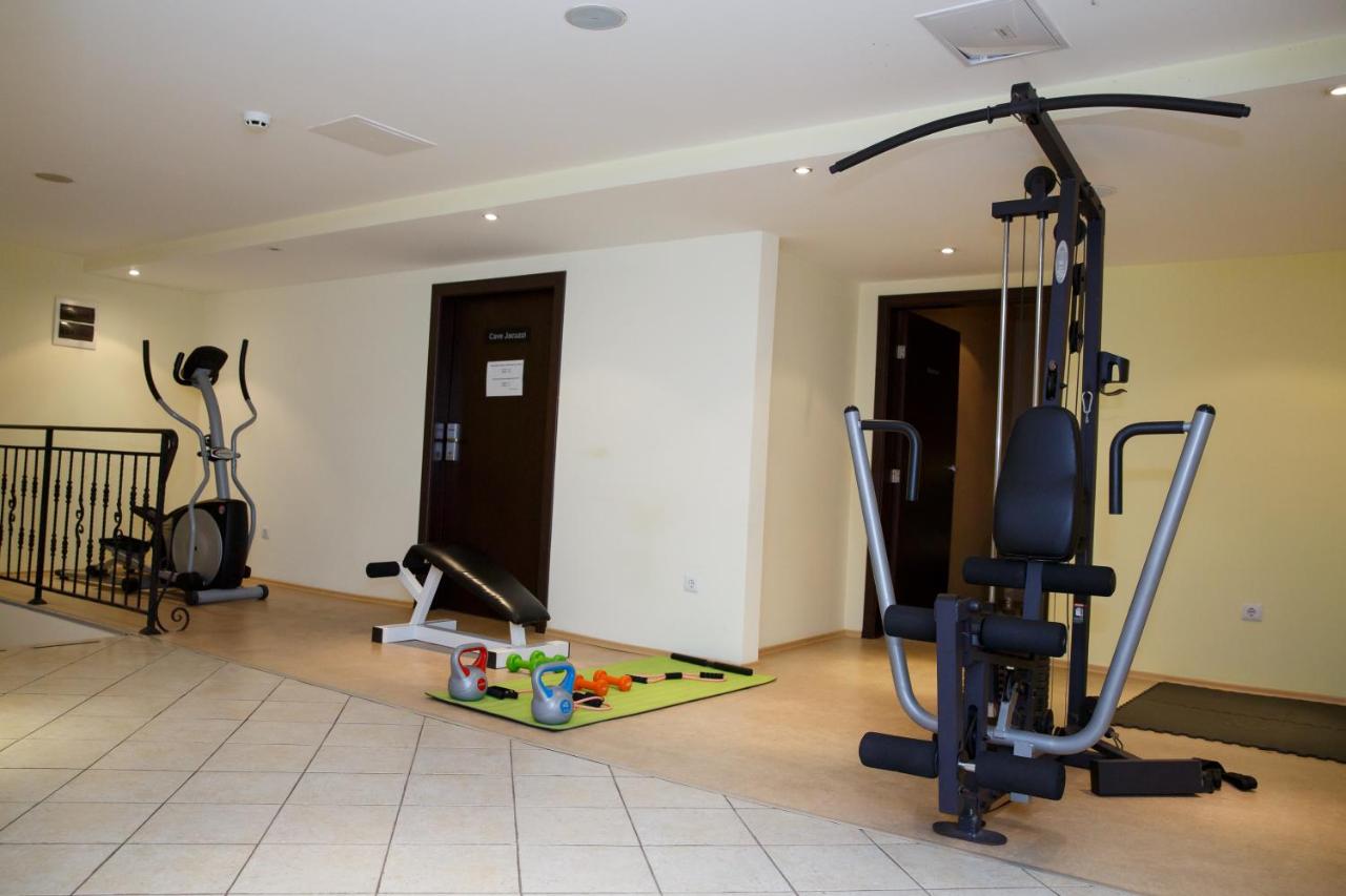 Sunrise Park Complex - Free Wellness photo
