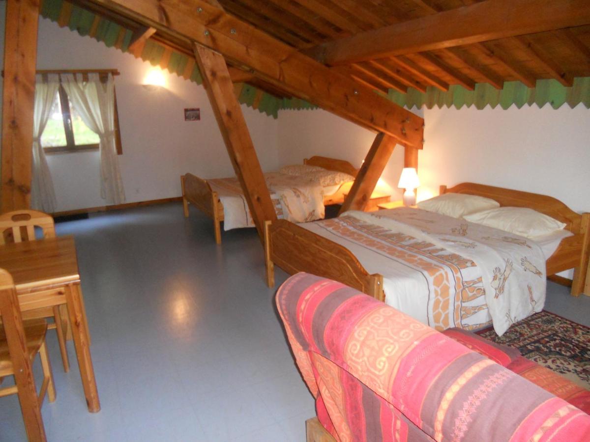 Auberge du Saut des Cuves photo