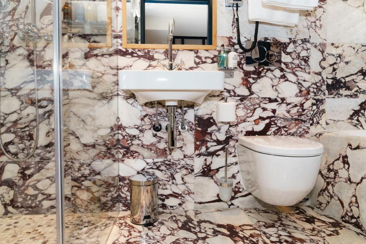 Mimi's Hotel Soho - 3