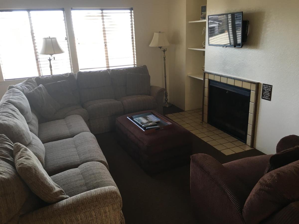 Pine Acres Lodge — photo 20