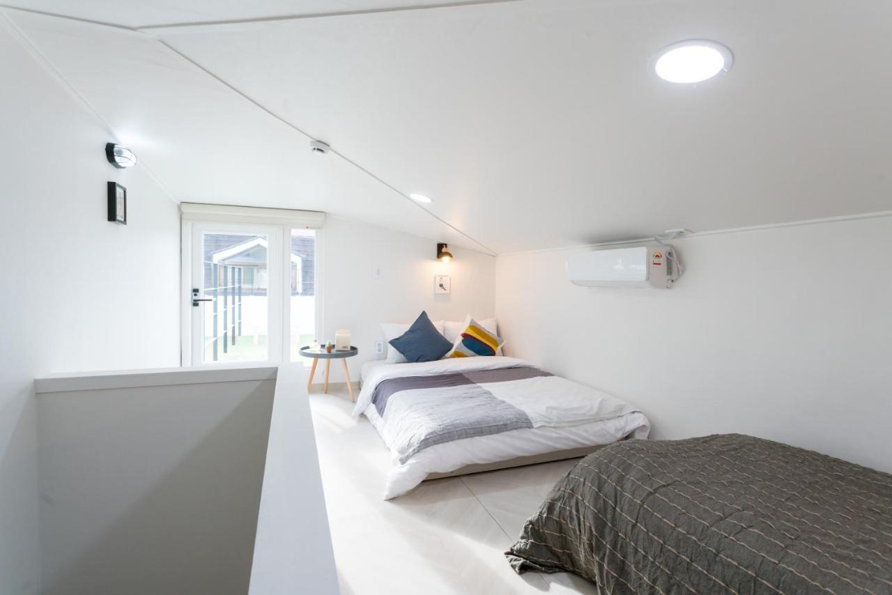 neat house hongdae - 2