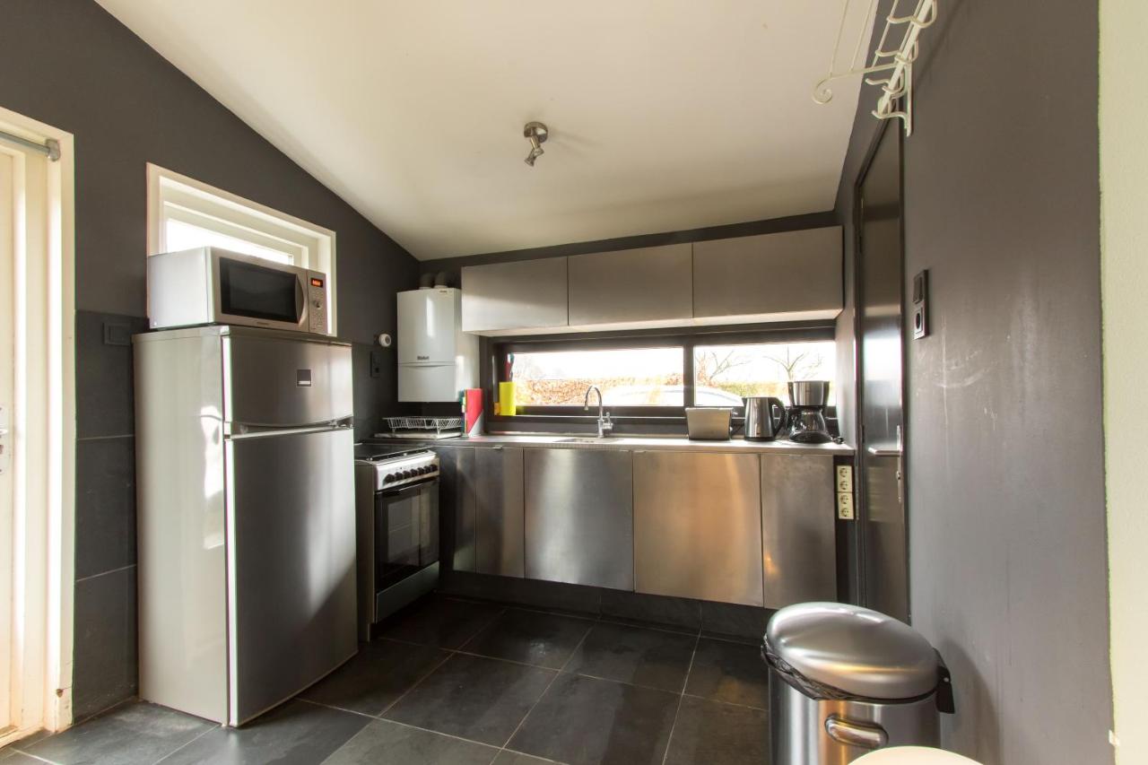 Garden House, Private studio apartment with wifi and free parking for 1 car - 4