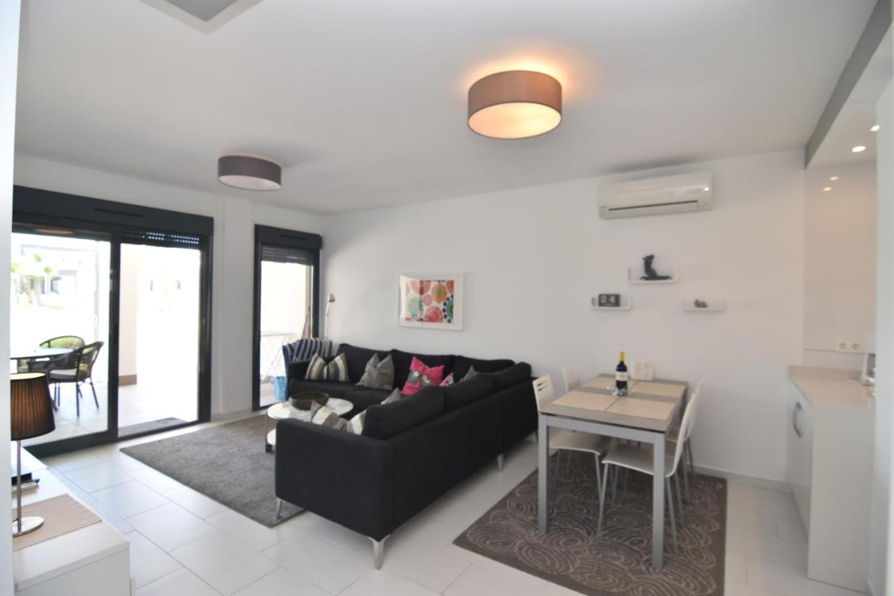 Oasis Beach V South facing pool view La Zenia, Orihuela-Costa ...