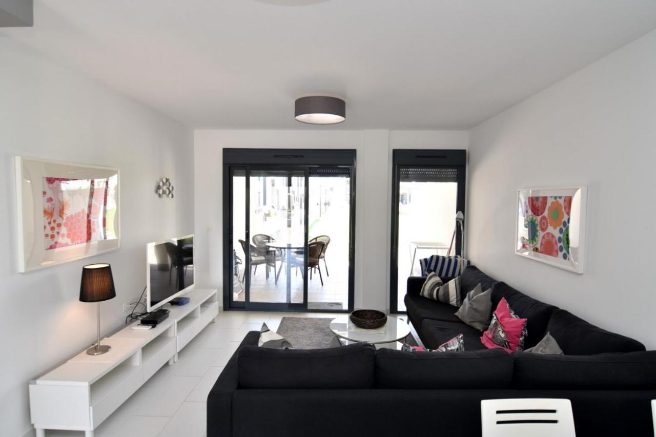 Oasis Beach V South facing pool view La Zenia, Orihuela-Costa ...