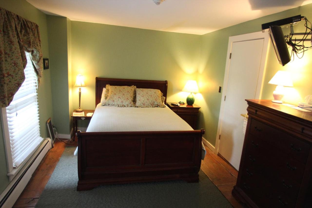 Smugglers Notch Inn — photo 16