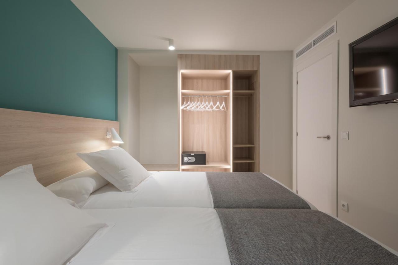 Hotel & Aparthotel Cosmos photo