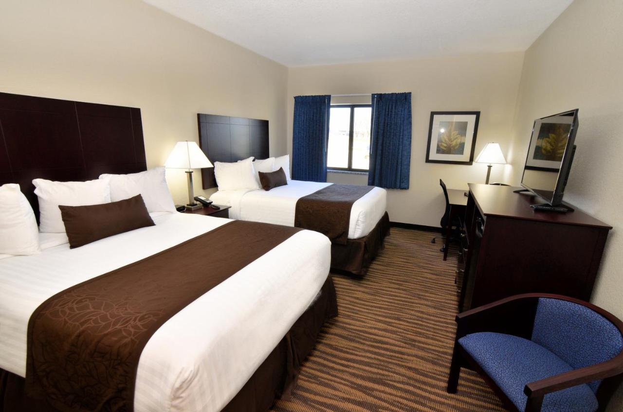 Cornerstone Inn & Suites Oelwein — photo 5