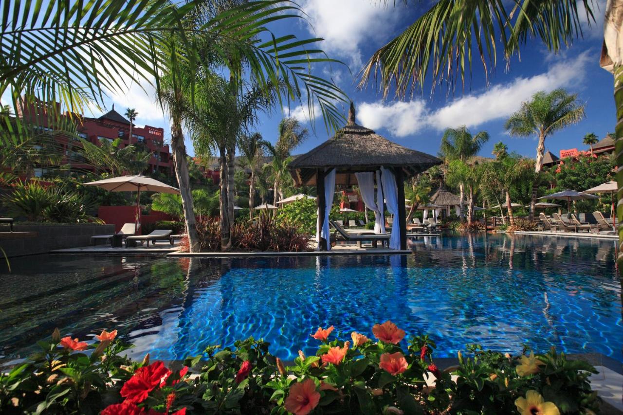 Asia Gardens Hotel & Thai Spa, a Royal Hideaway Hotel ...
