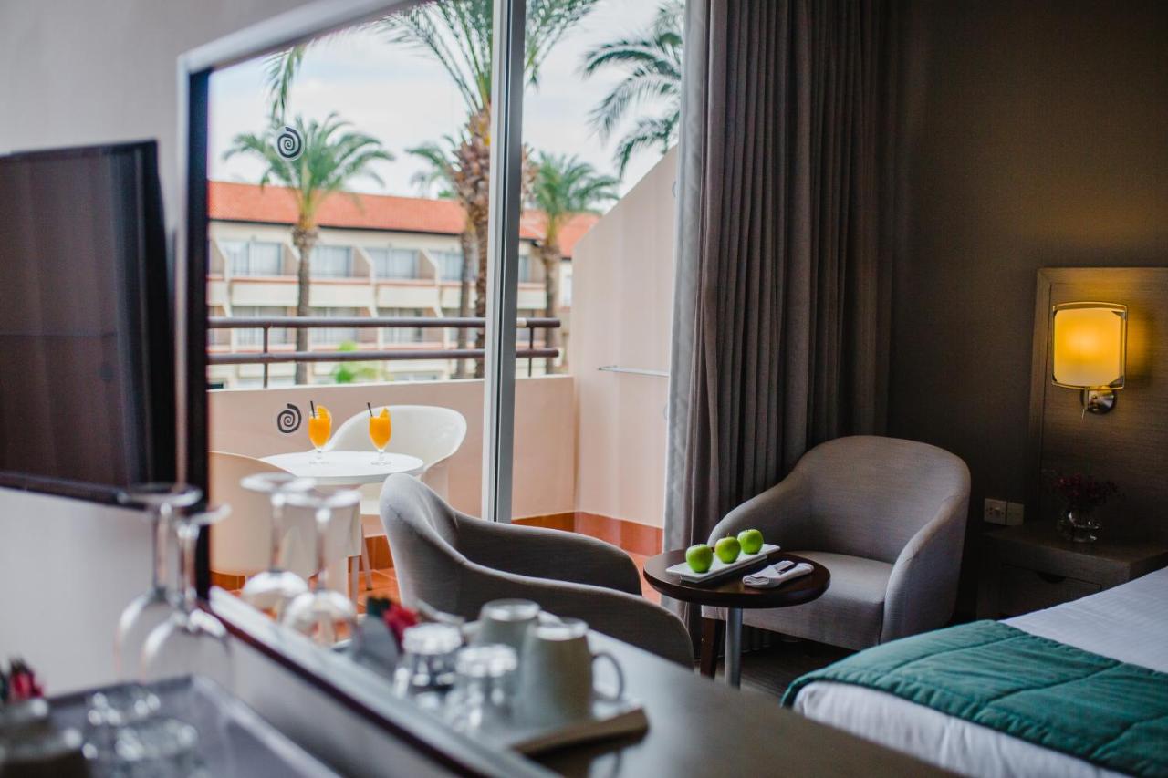 Napa Plaza Hotel (Adults Only) photo