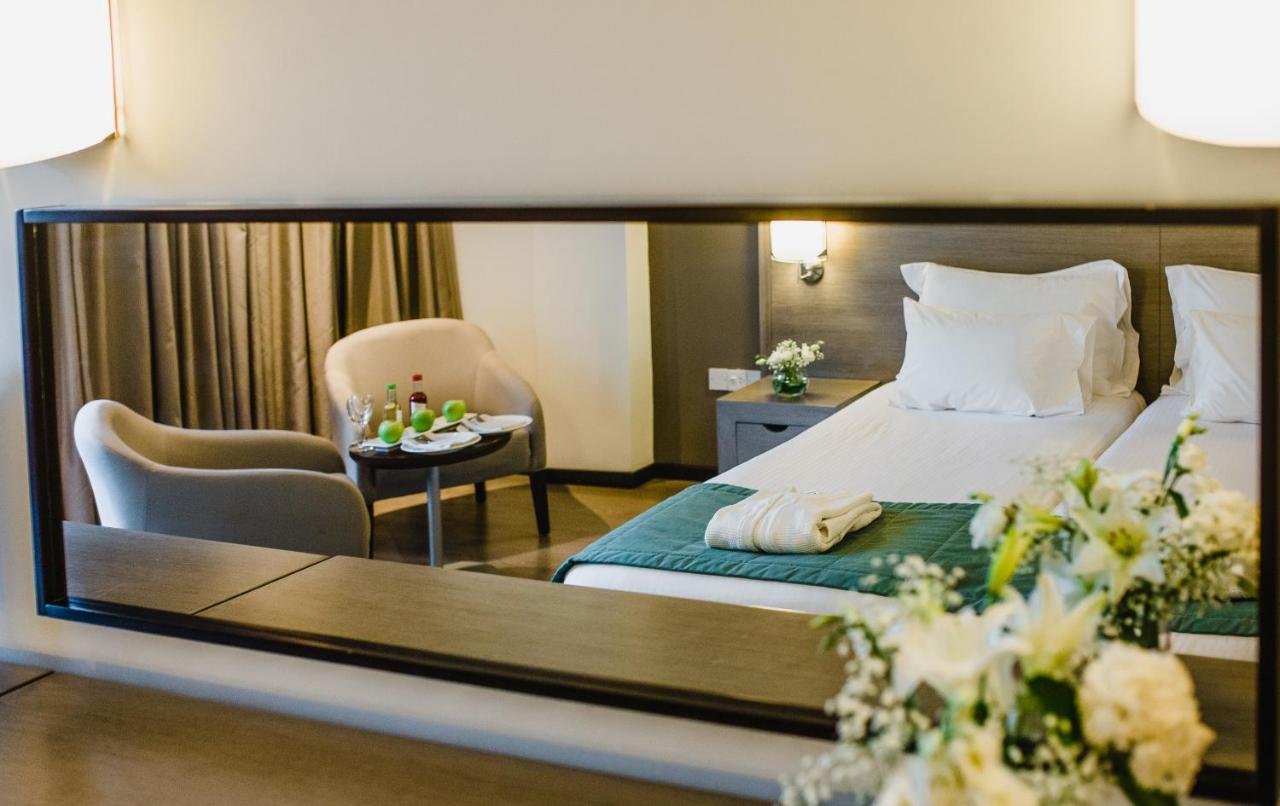 Napa Plaza Hotel (Adults Only) photo