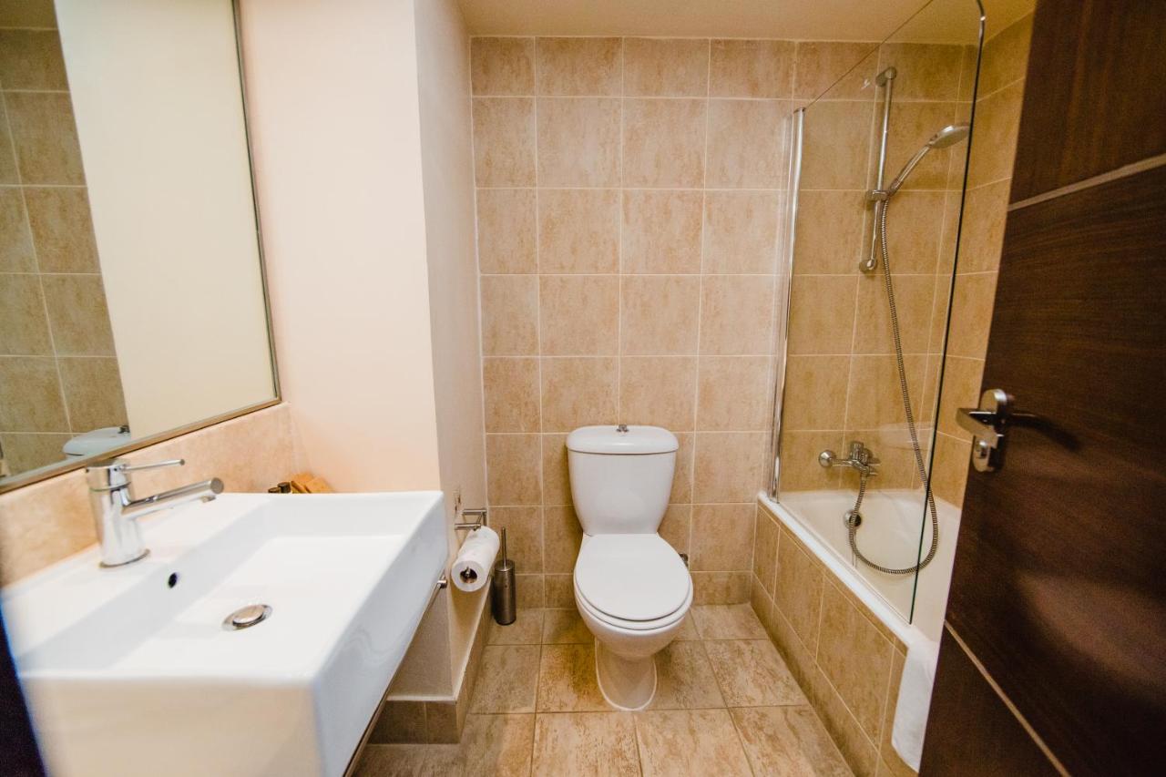 Napa Plaza Hotel (Adults Only) photo