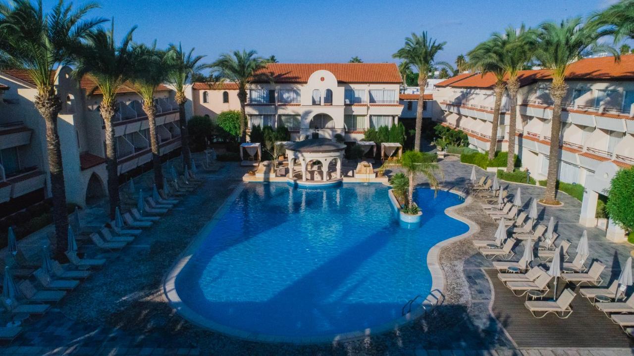 Napa Plaza Hotel (Adults Only) photo