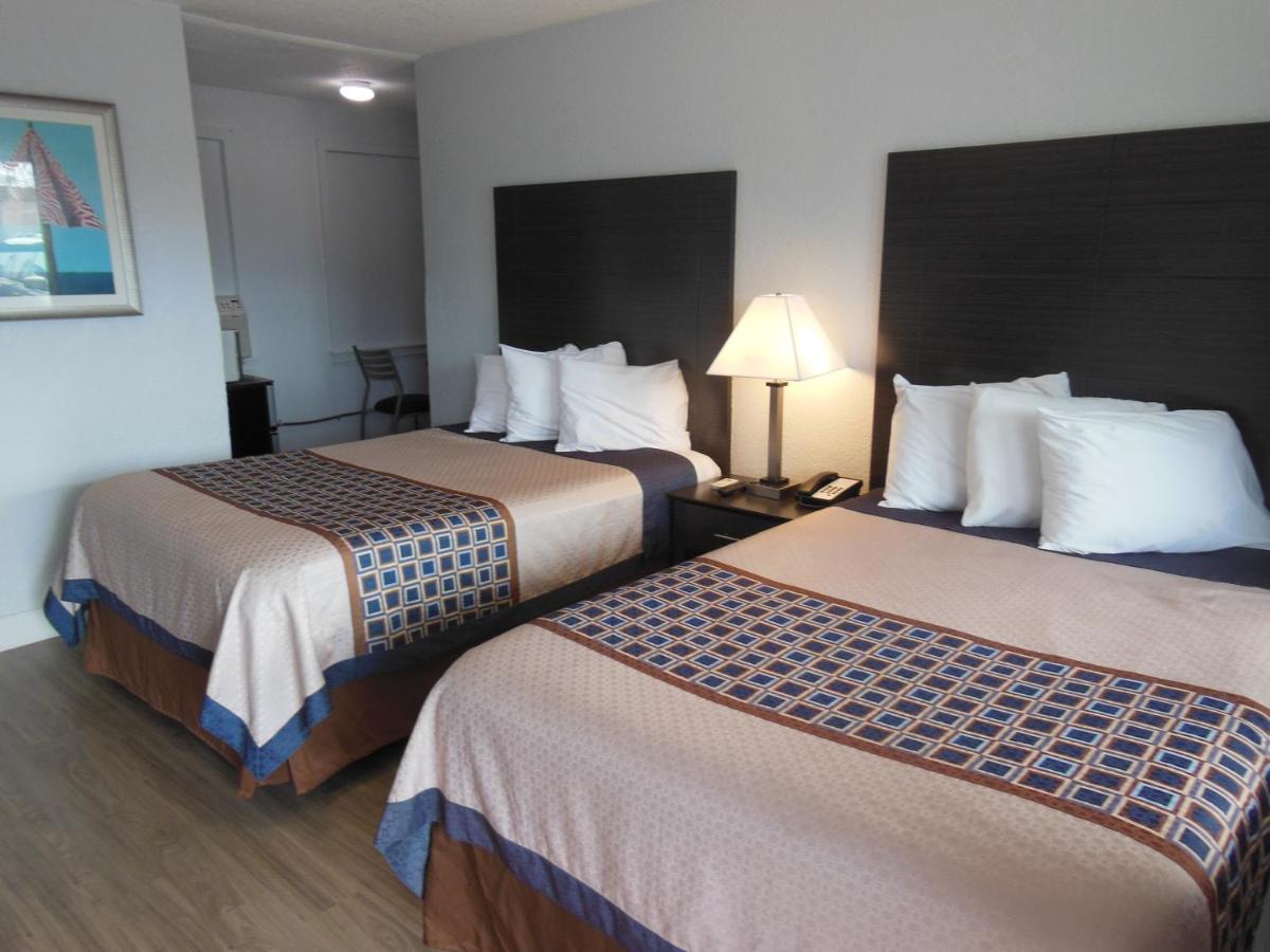Budget Inn — photo 18