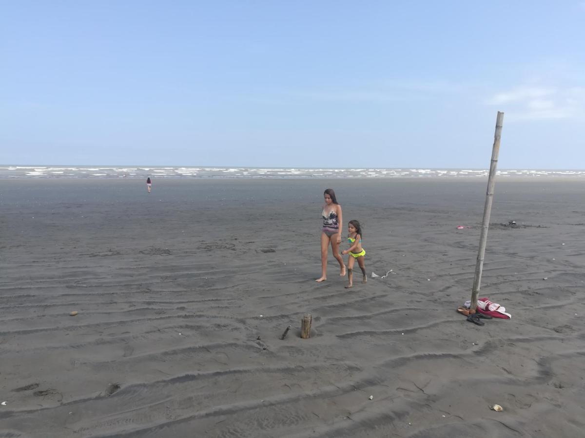 Beach: Hosteria Mar de Plata