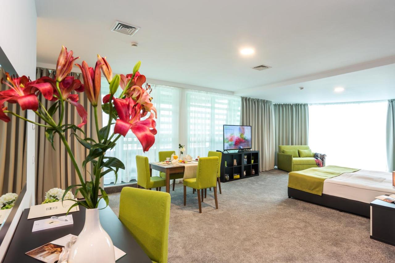 Earth & People Hotel & SPA - Free Parking photo