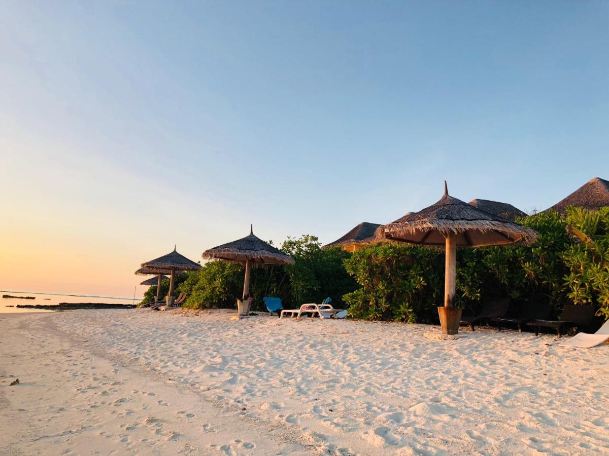 Beach: Veli Beach Inn