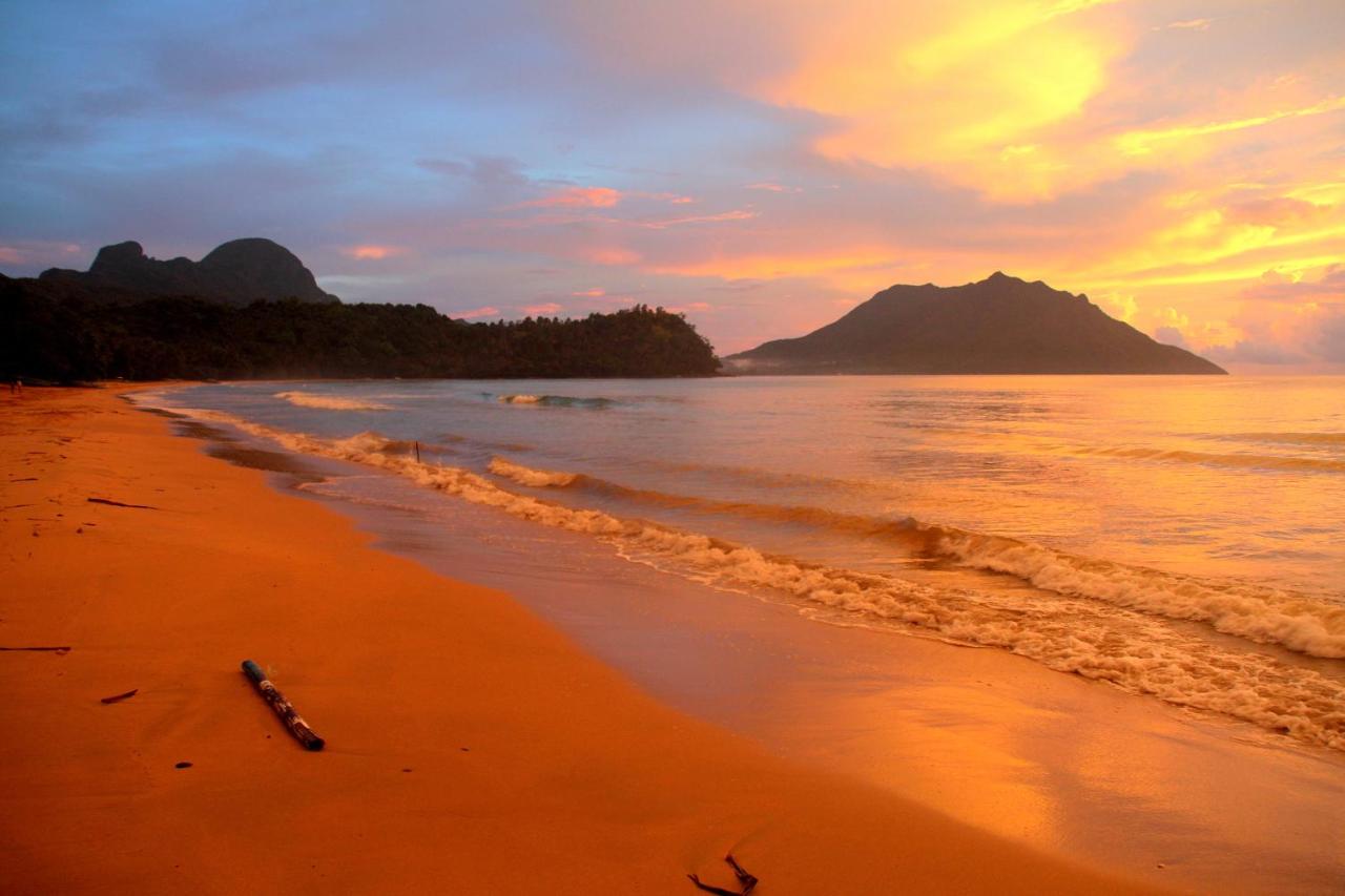 Beach: Arkadia Beach Resort Underground River