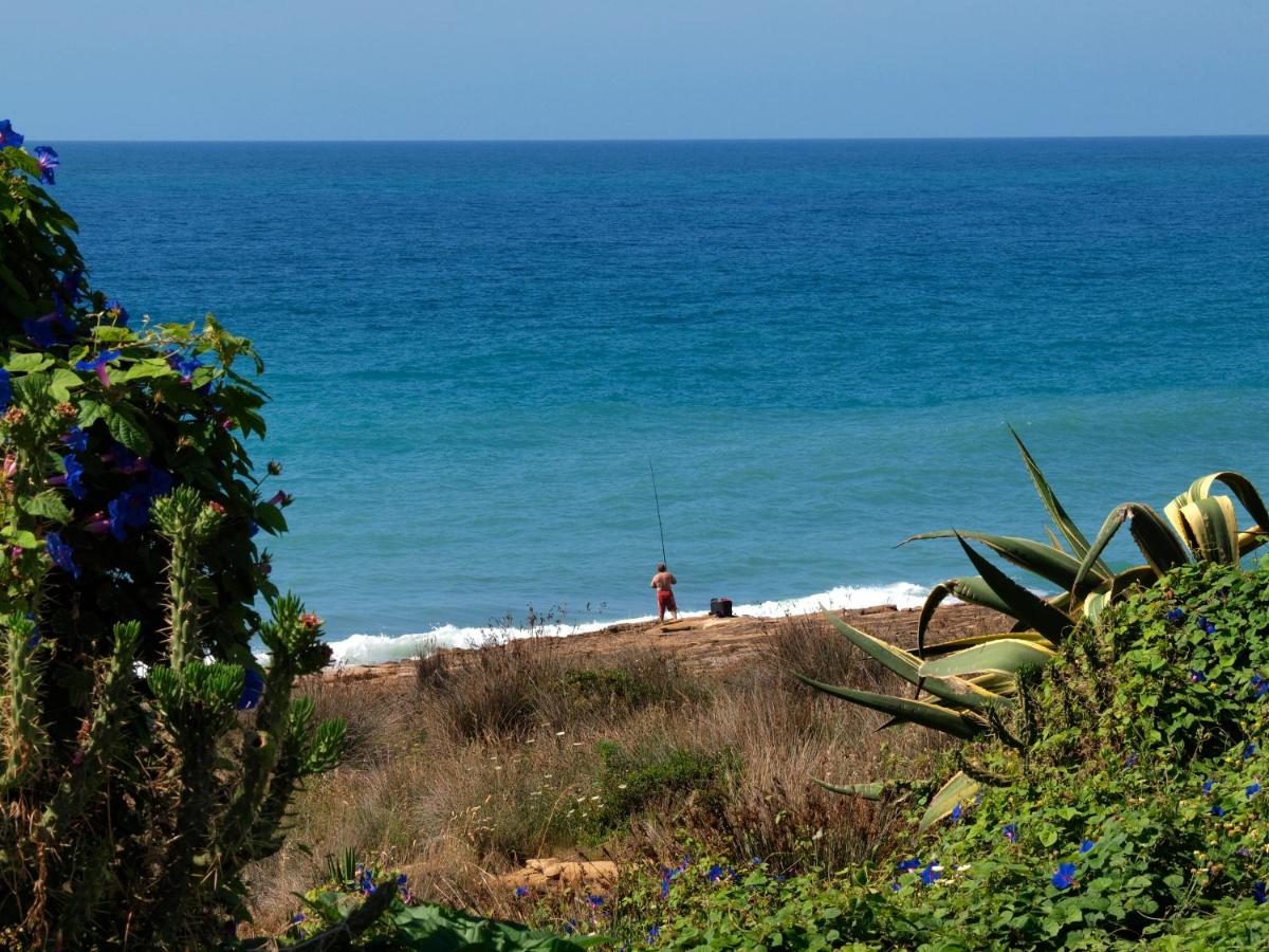 Beach: Casa do Mar